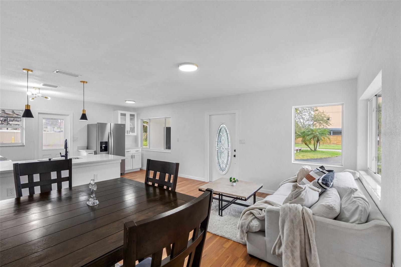 BAYWOOD SHORES - Residential