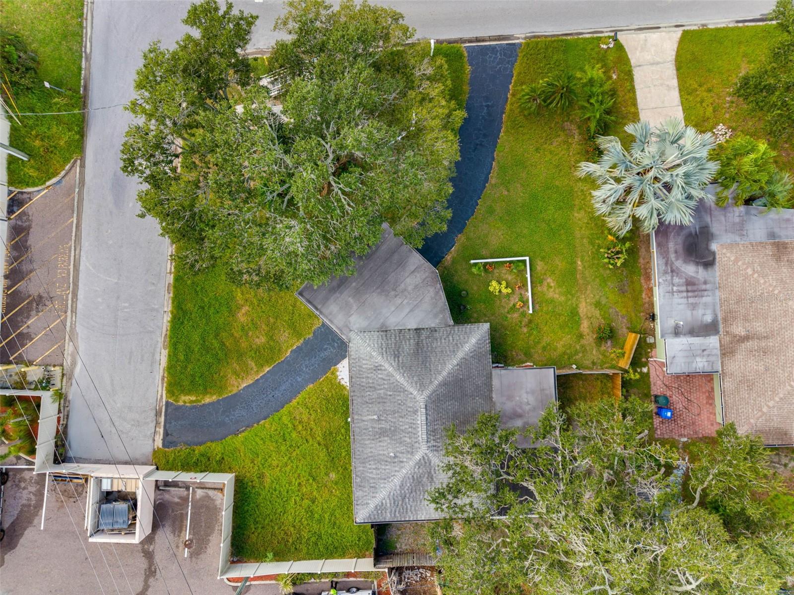 BAYWOOD SHORES - Residential