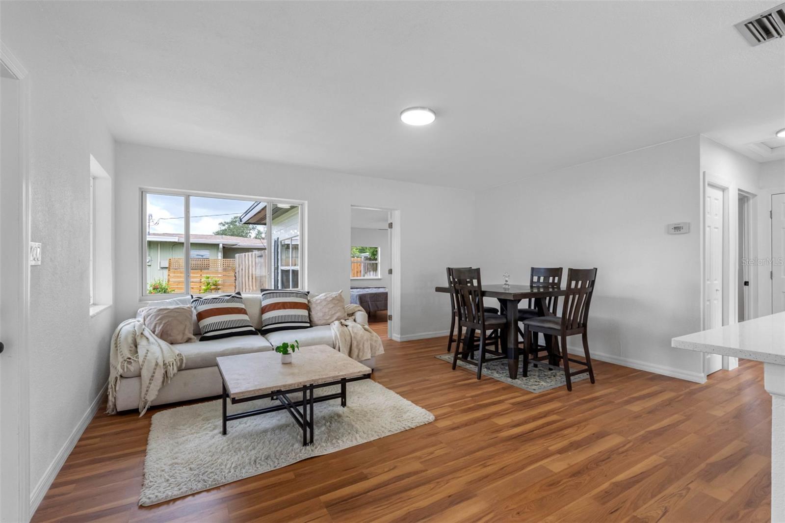 BAYWOOD SHORES - Residential