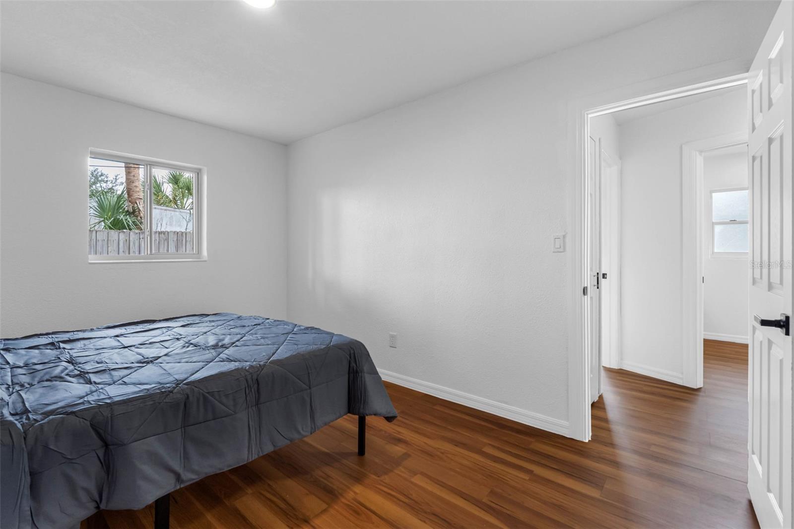 BAYWOOD SHORES - Residential