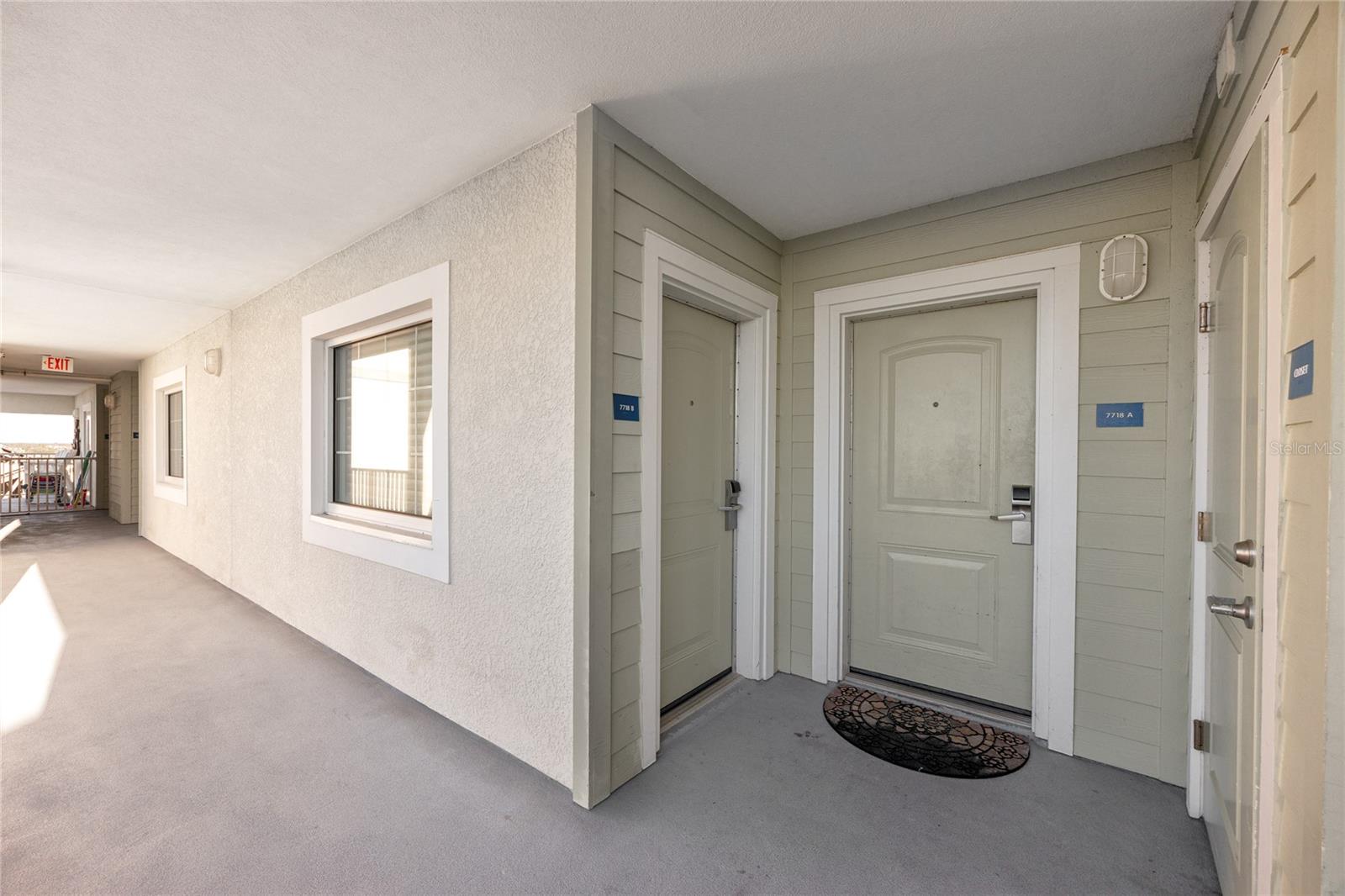 HARBOURSIDE AT MARKER 33 VACATION CONDO - Residential