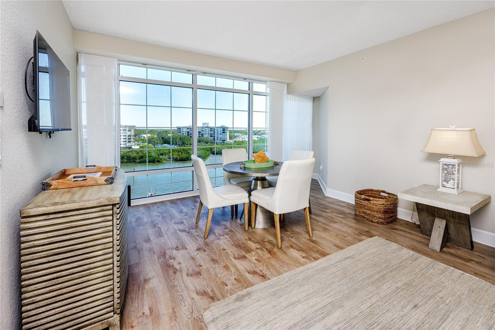 HARBOURSIDE AT MARKER 33 VACATION CONDO - Residential
