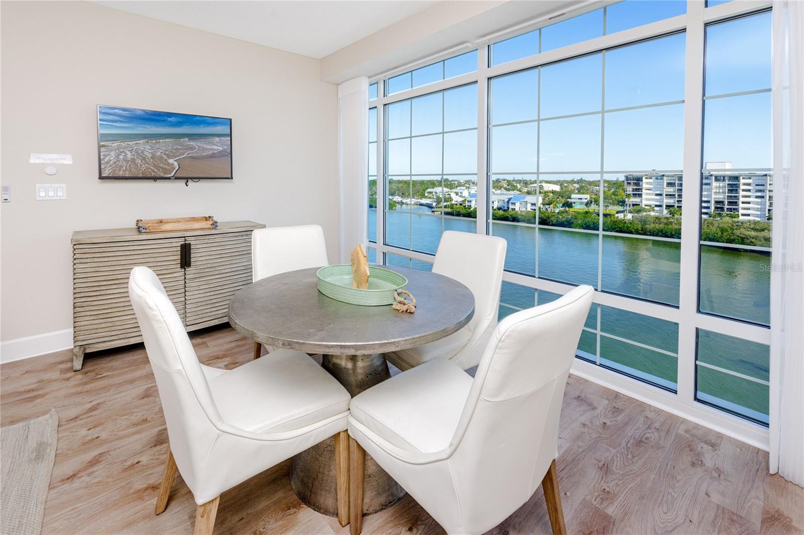 HARBOURSIDE AT MARKER 33 VACATION CONDO - Residential