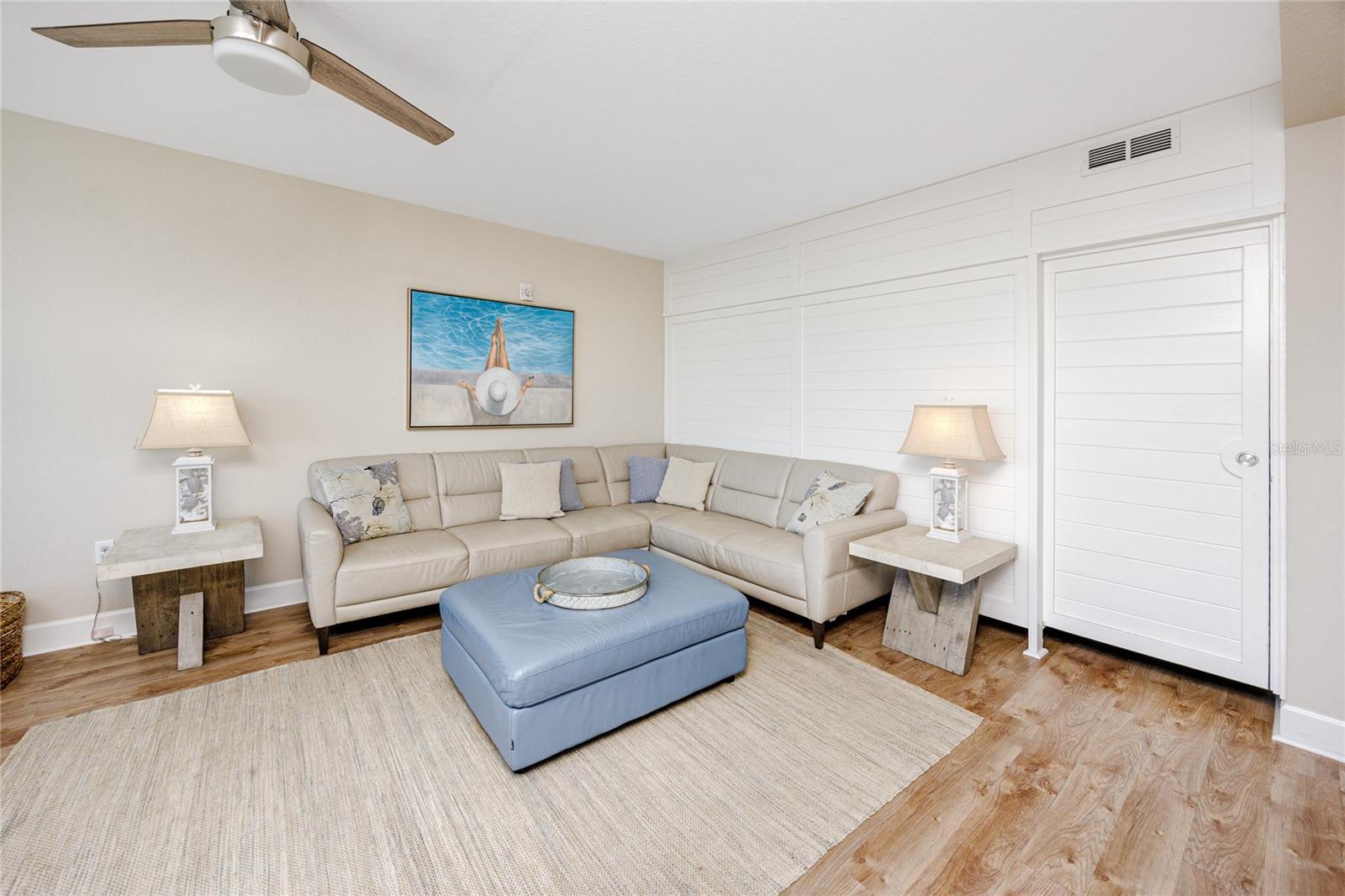 HARBOURSIDE AT MARKER 33 VACATION CONDO - Residential