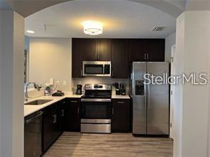 GROVE RESORT AND SPA HOTEL CONDOMINIUM 1 - Residential