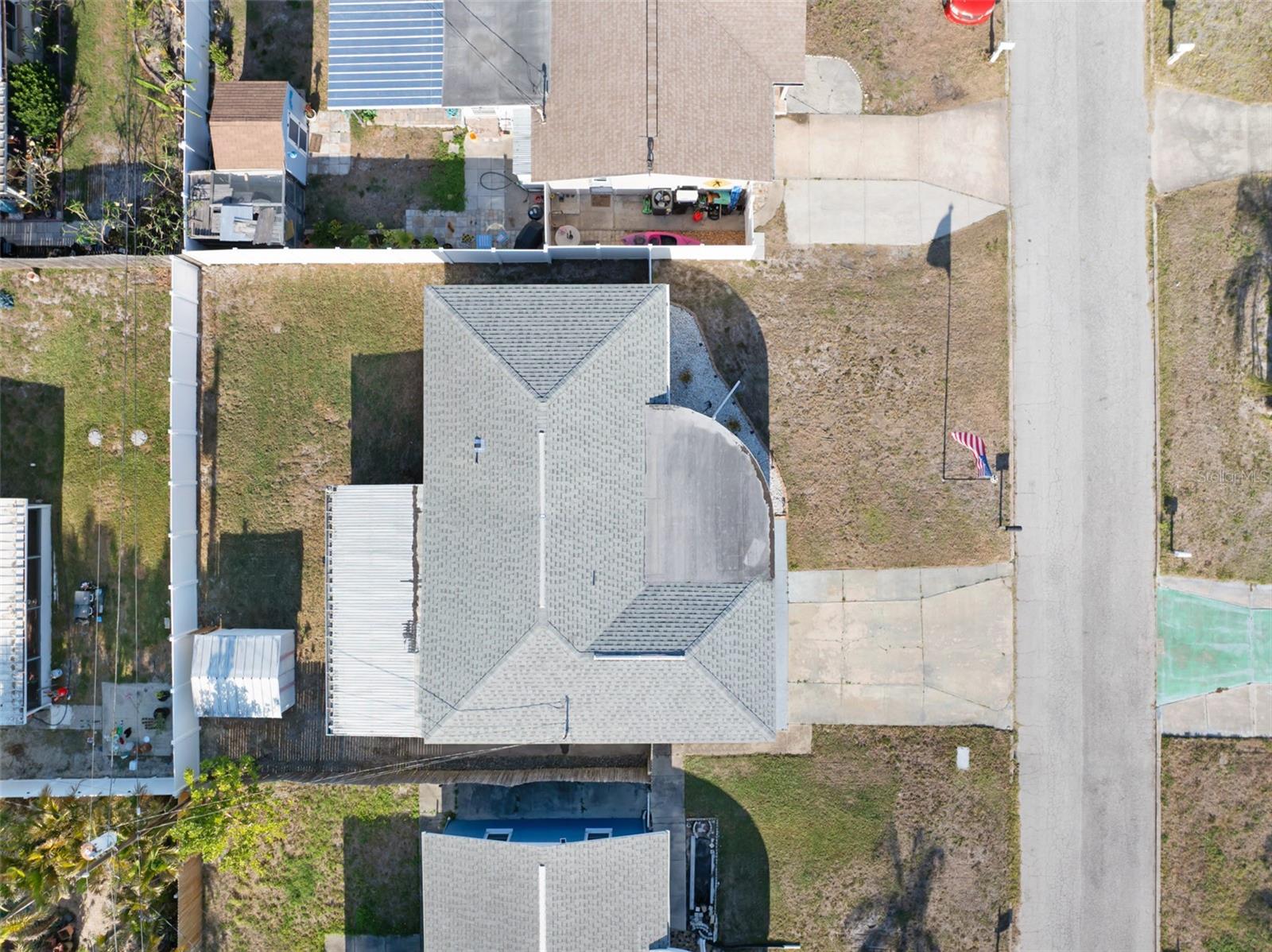 3811 CEDARWOOD DRIVE