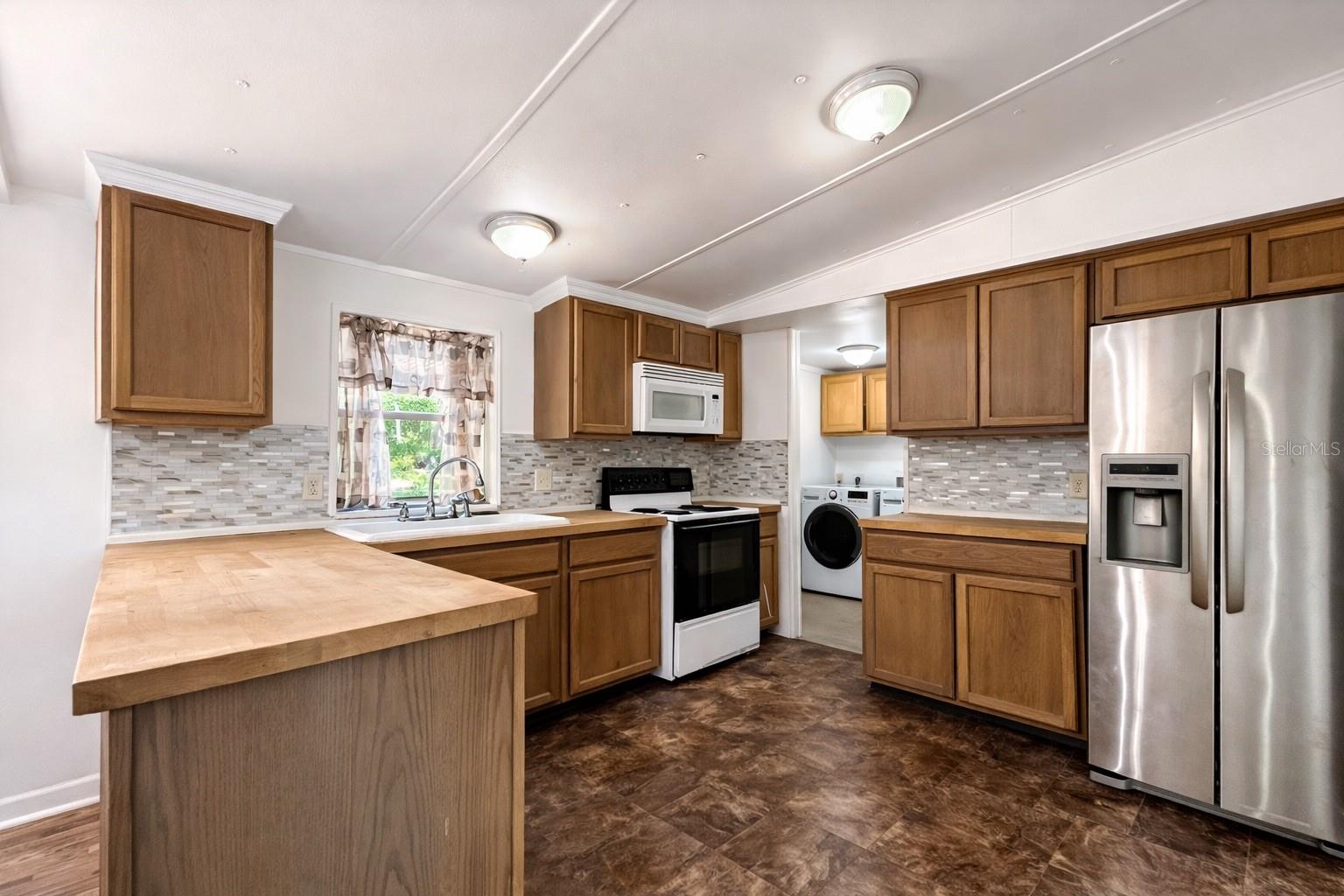 SEMINOLE WOODS - Residential