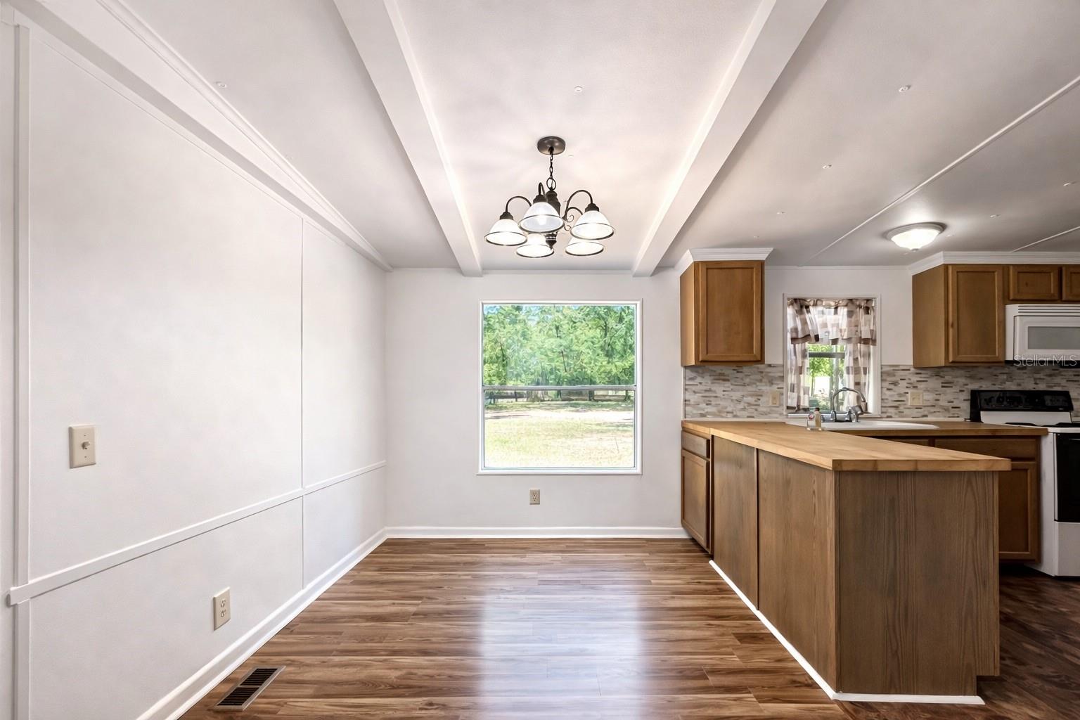 SEMINOLE WOODS - Residential