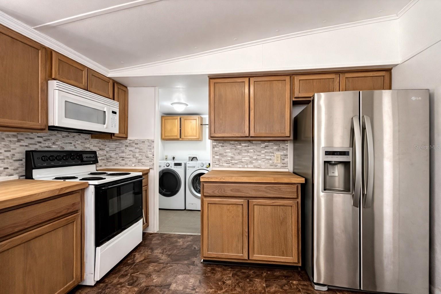 SEMINOLE WOODS - Residential