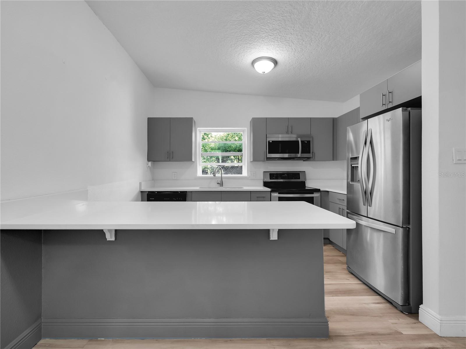 AZALEA PARK SEC 03 - Residential Lease