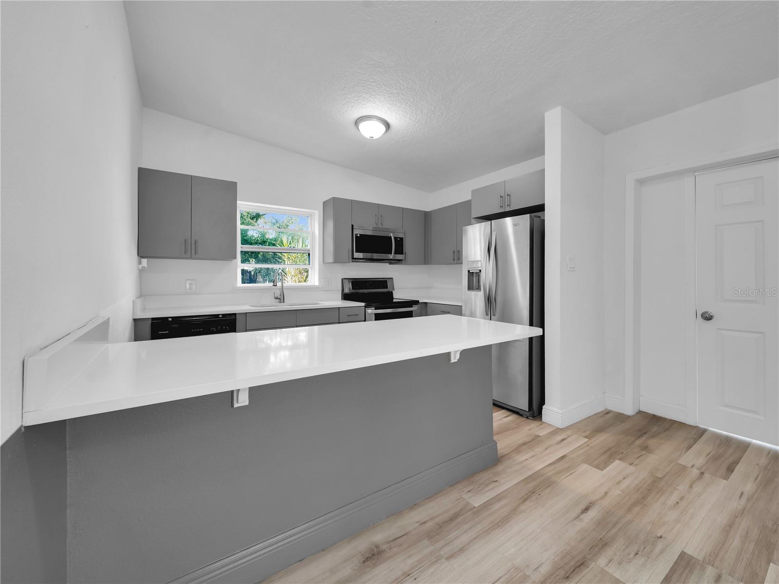 AZALEA PARK SEC 03 - Residential Lease