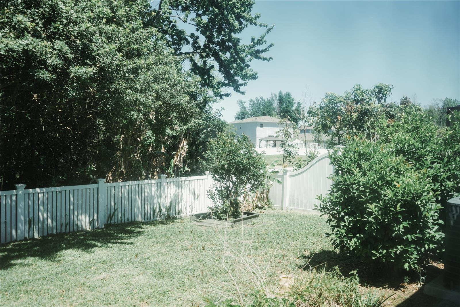 CONCORD STATION PH 01 UNITS C D E & F - Residential