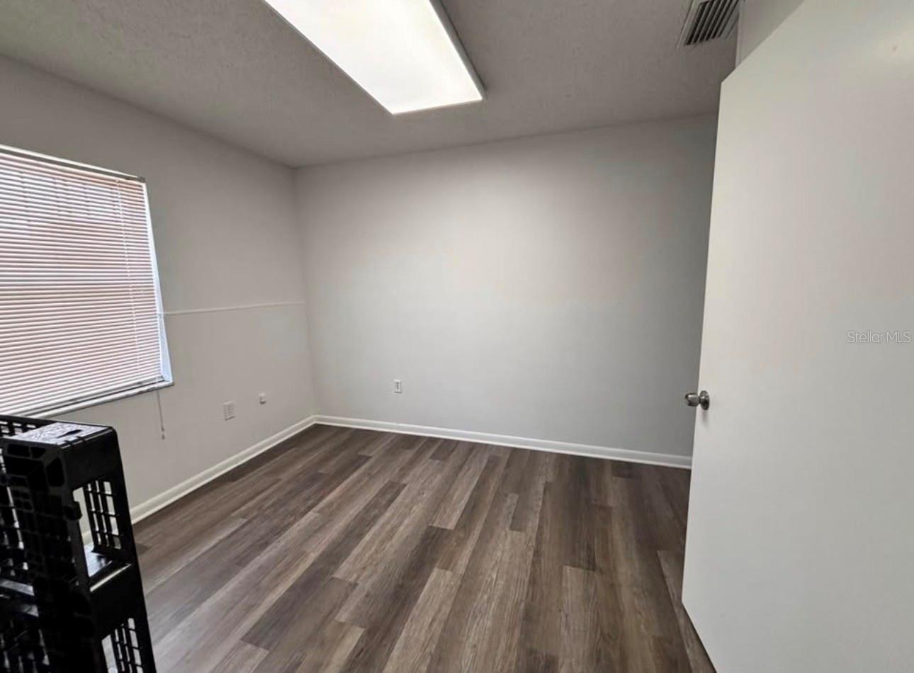1517 COMMERCIAL PARK DRIVE