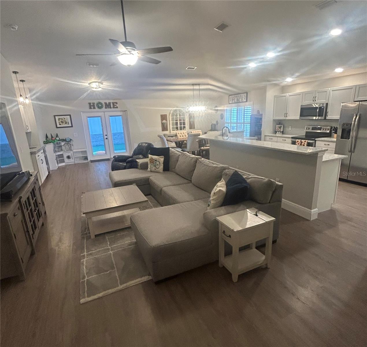 LAKEVIEW RESERVE 46/149 - Residential