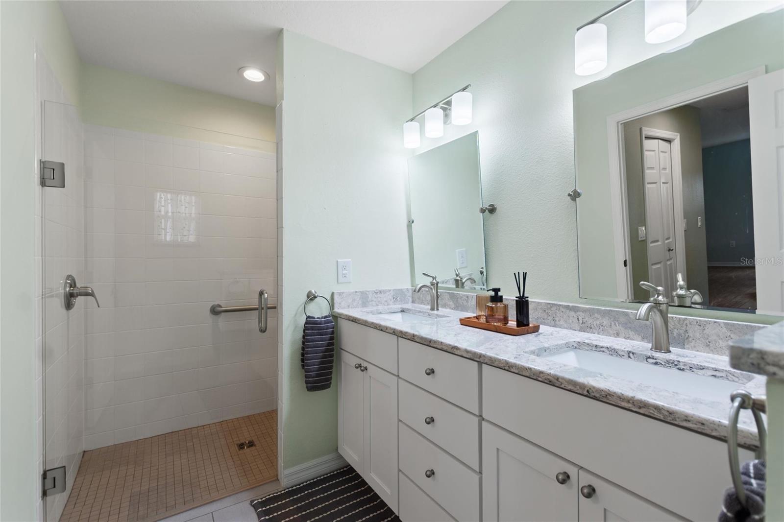 RIDGEWOOD LAKES VILLAGE 04B - Residential