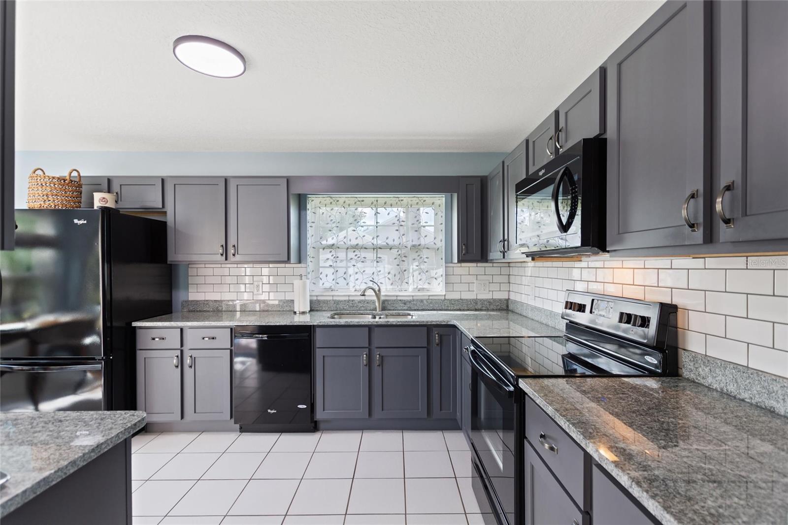 RIDGEWOOD LAKES VILLAGE 04B - Residential