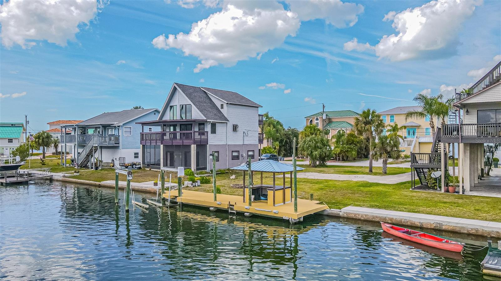 DRIFTWOOD ISLES - Land