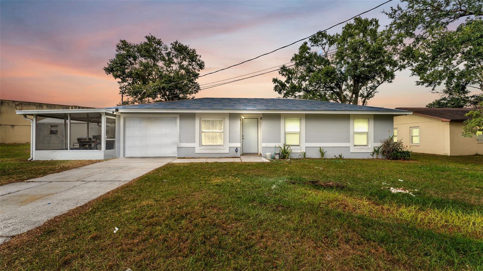 LAKEWOOD KNOLL - Residential