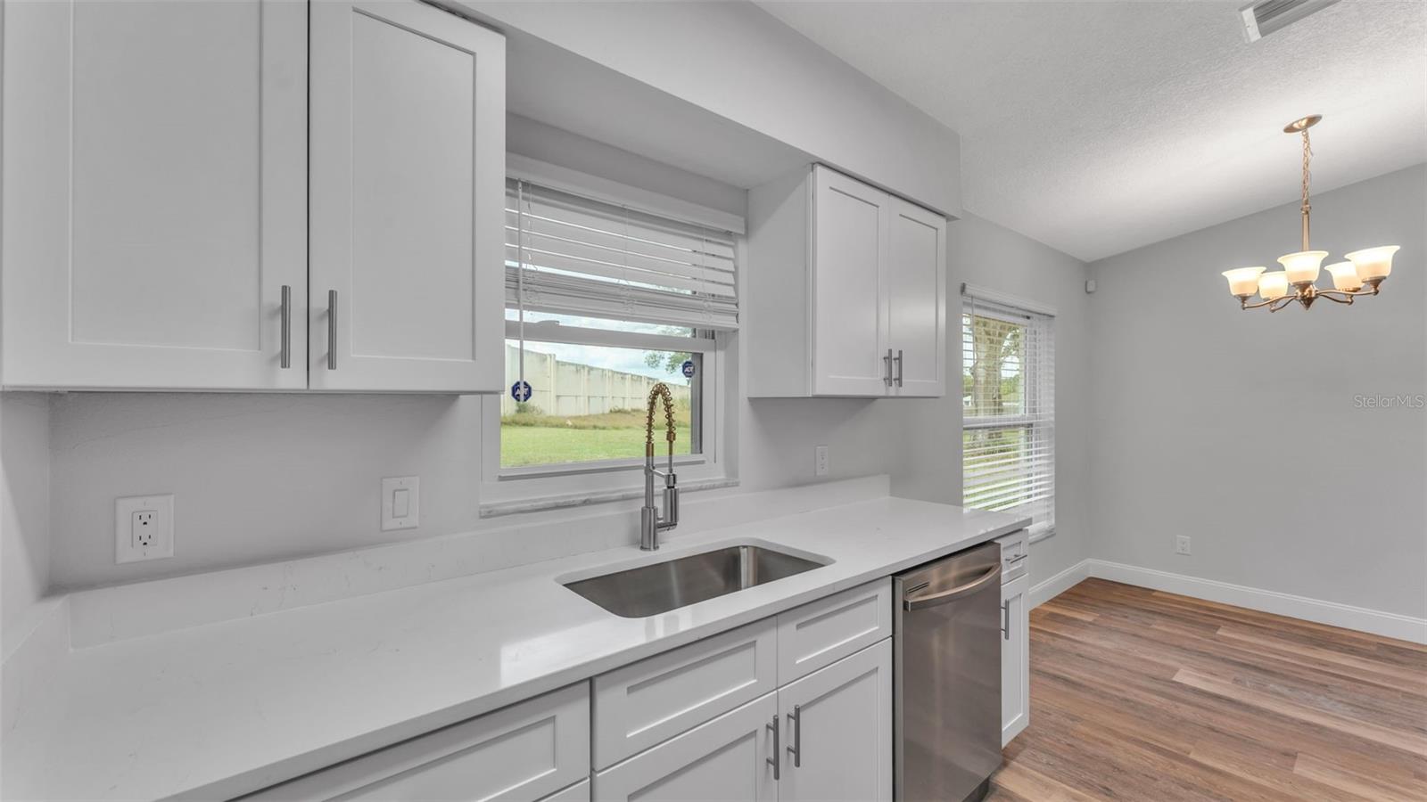 LAKEWOOD KNOLL - Residential