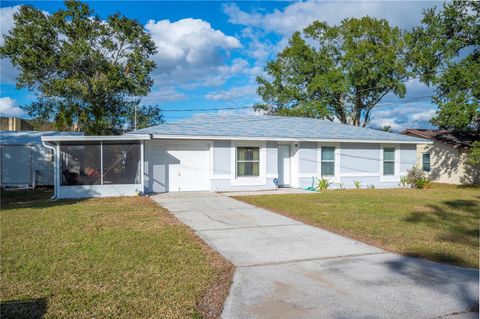 Photo of 1106 Lakewood Road, Lakeland, FL 33805 (MLS # TB8443822)