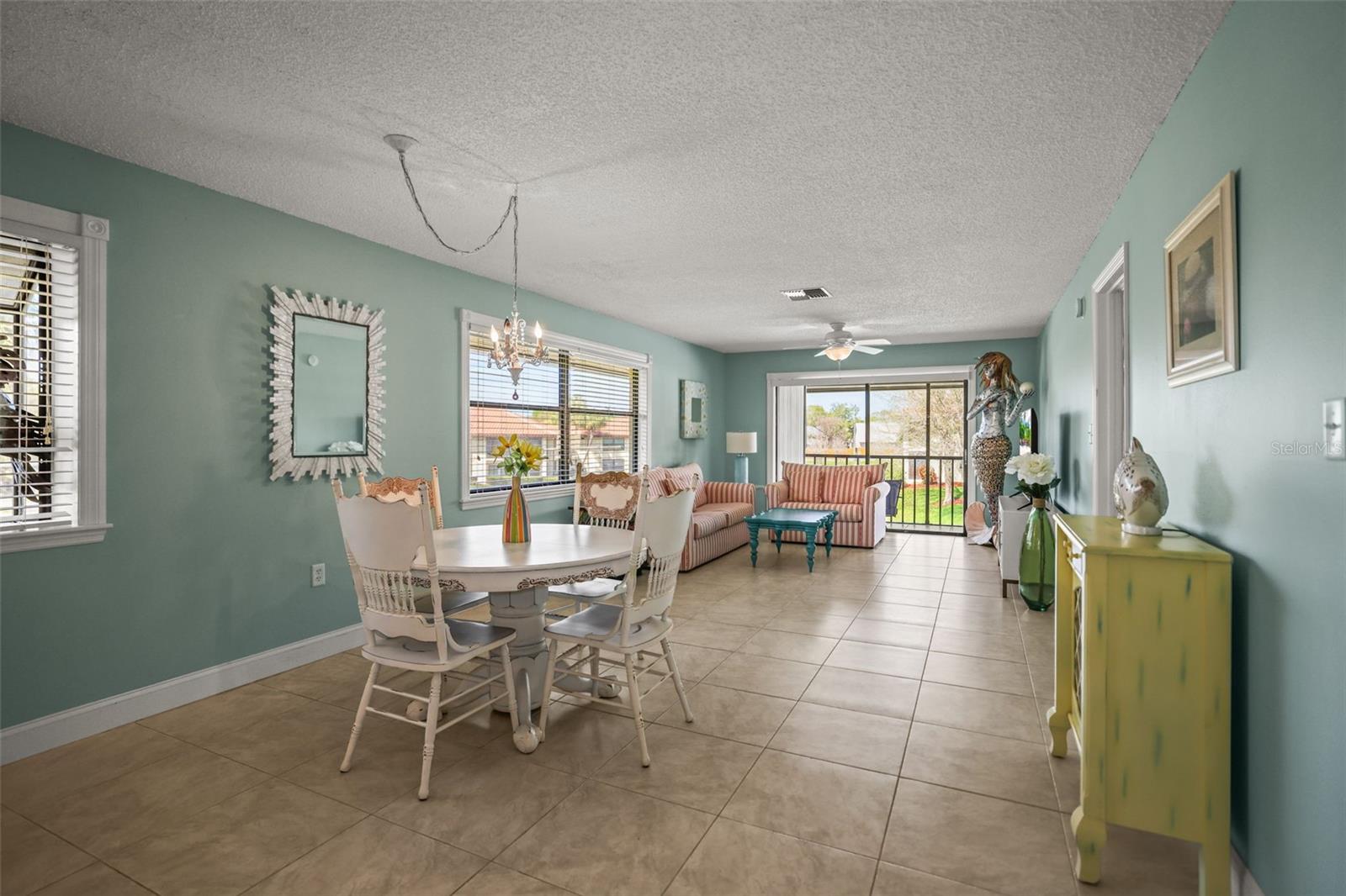 HAMMOCK PINE VILLAGE - Residential