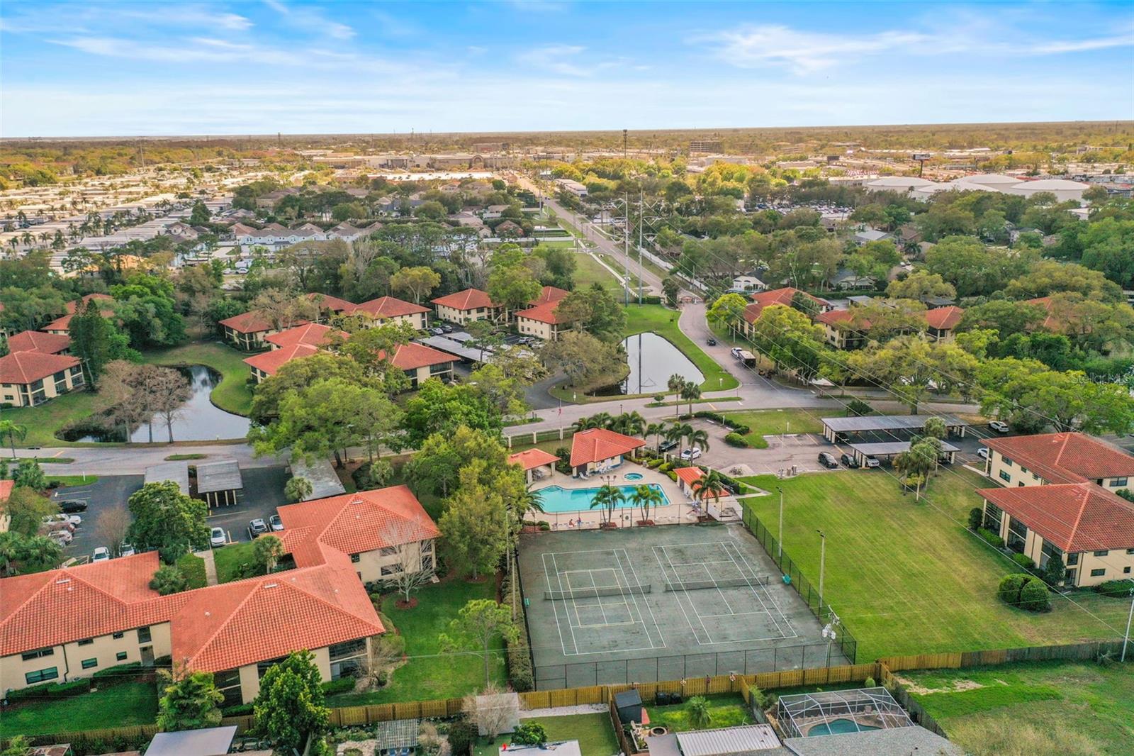 HAMMOCK PINE VILLAGE - Residential