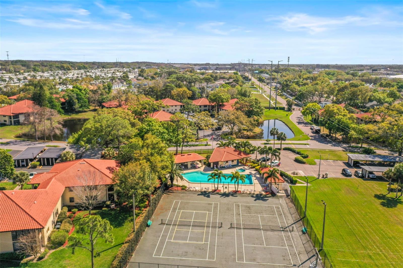HAMMOCK PINE VILLAGE - Residential