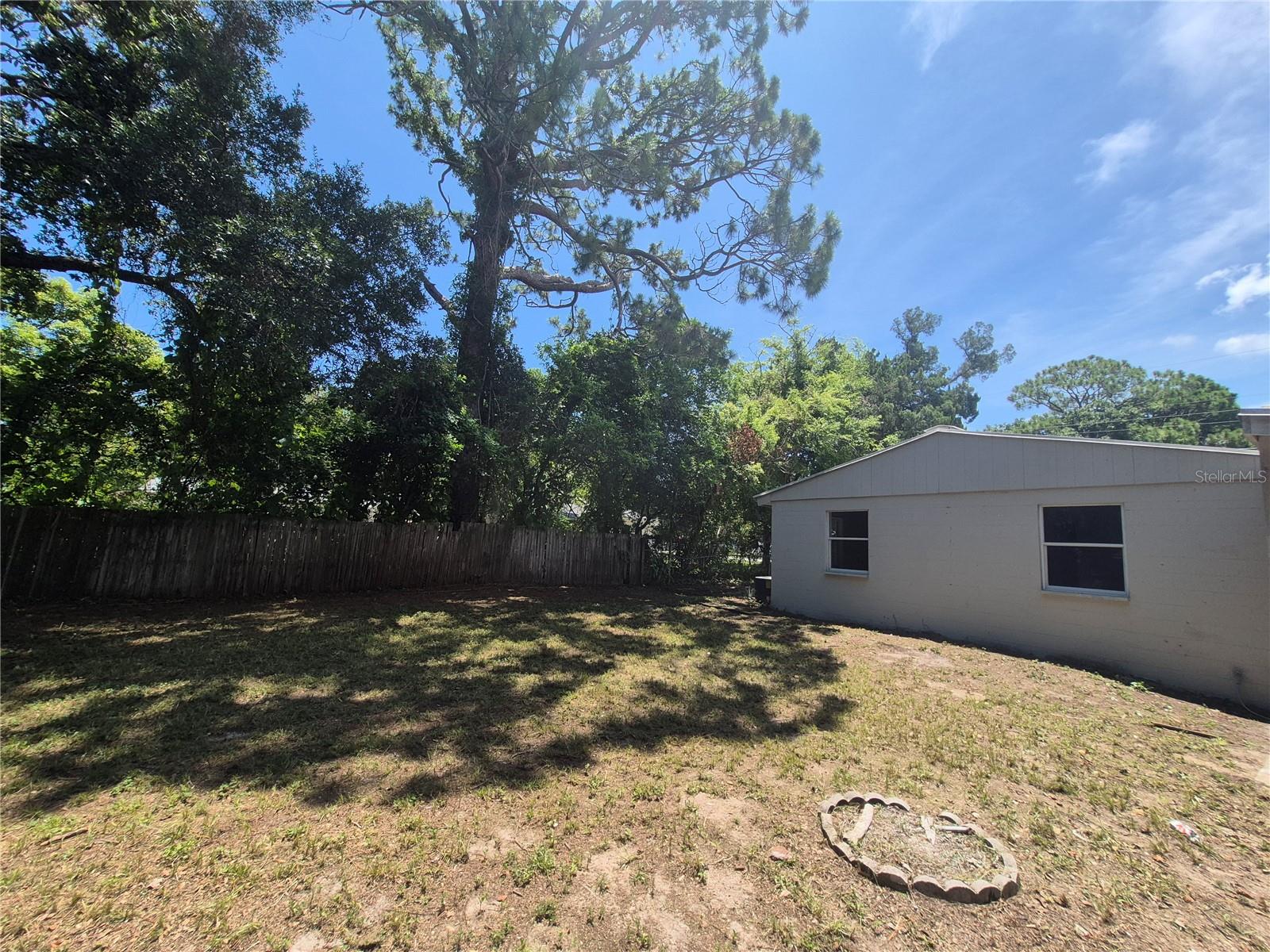 ALTO PINO - Residential