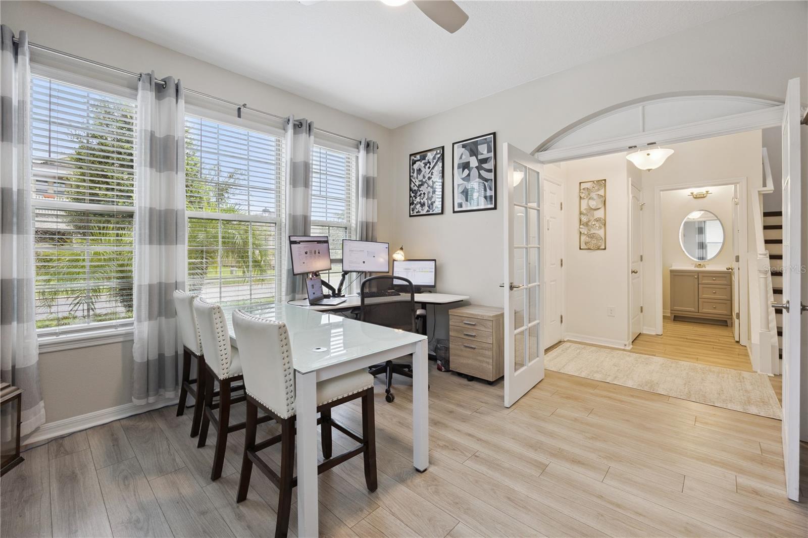 9462 KOMIKA LANE