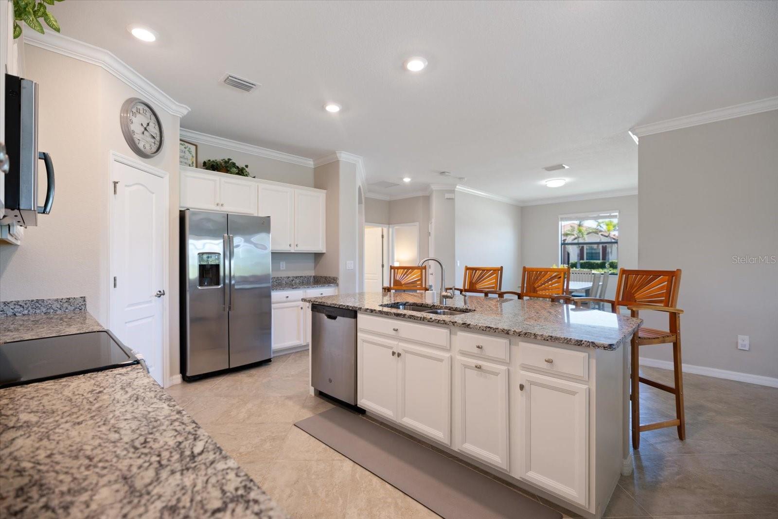 SARASOTA NATIONAL PH 9-A - Residential