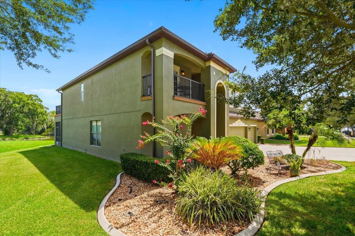 268 OAK LANDING LANE