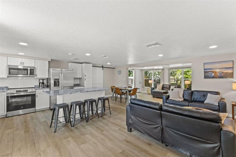 201 South Street, Palm Harbor, FL 34683