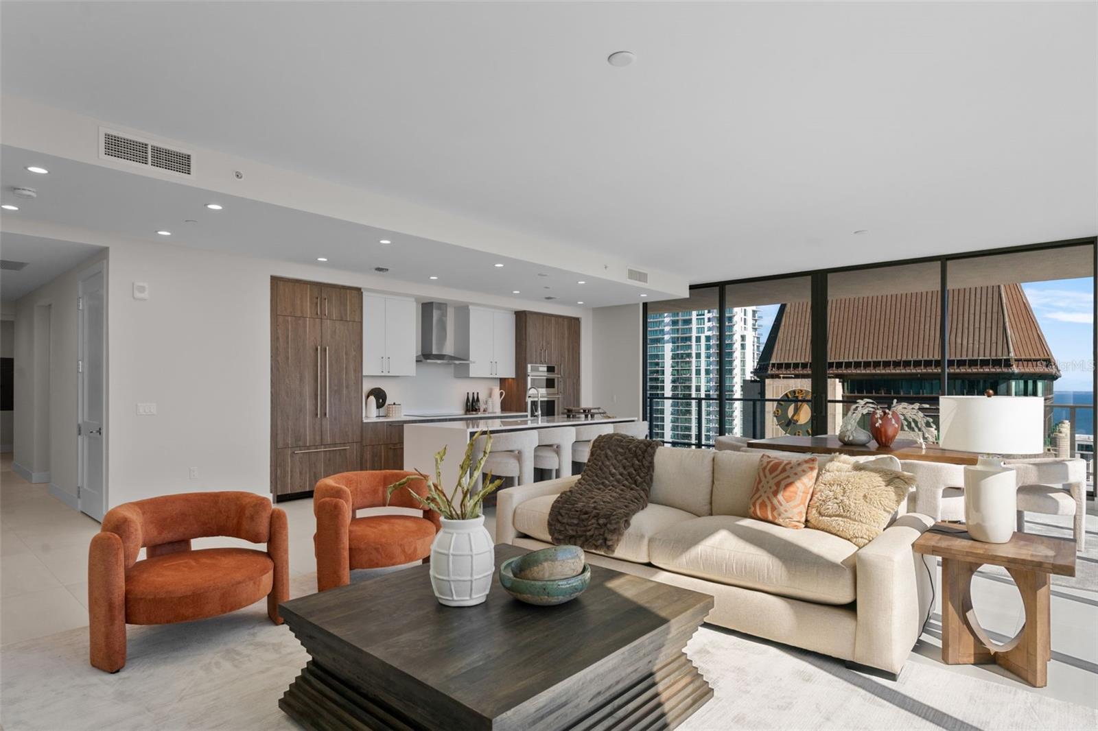 ART HOUSE - Residential