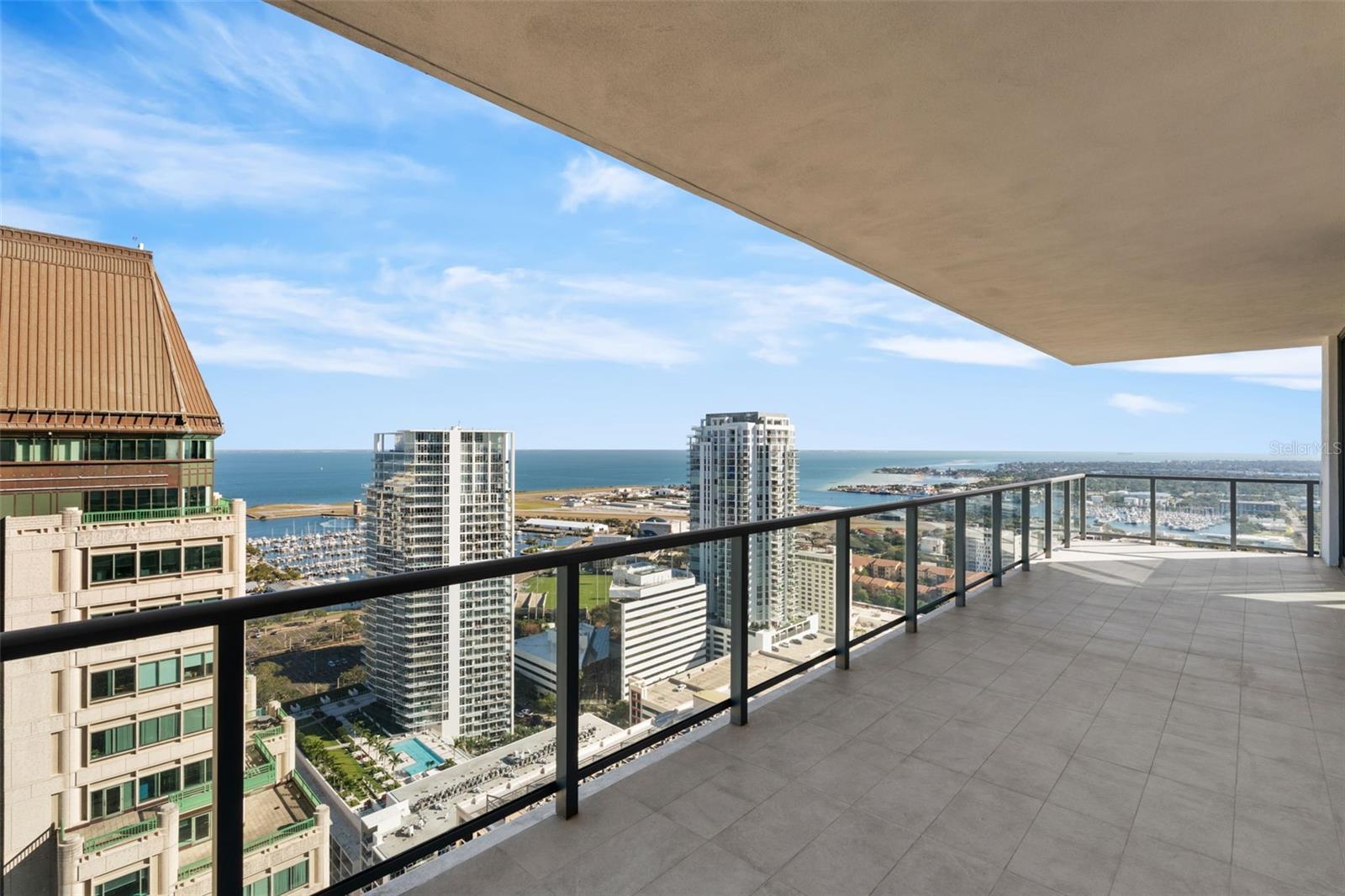 ART HOUSE - Residential