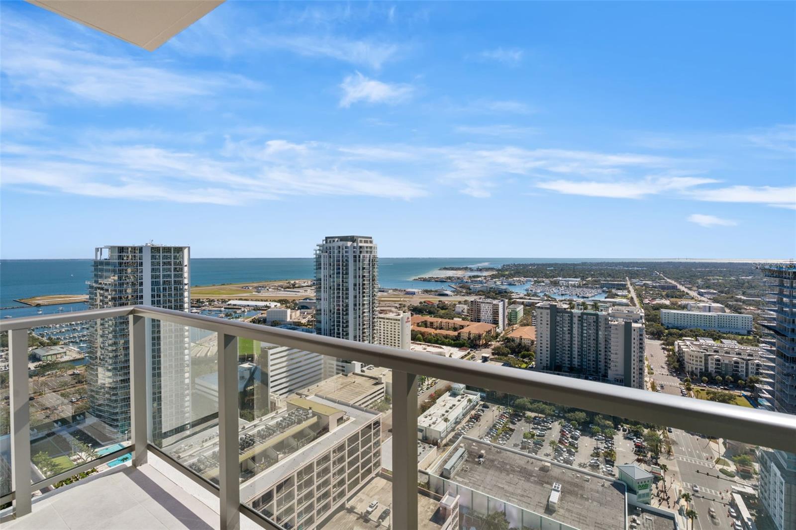 ART HOUSE - Residential