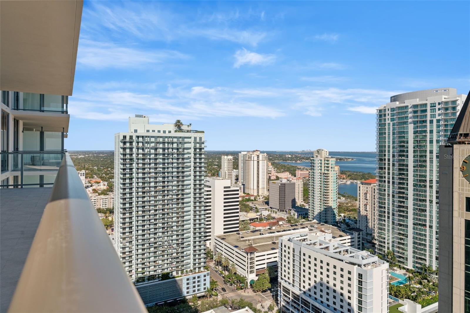 ART HOUSE - Residential