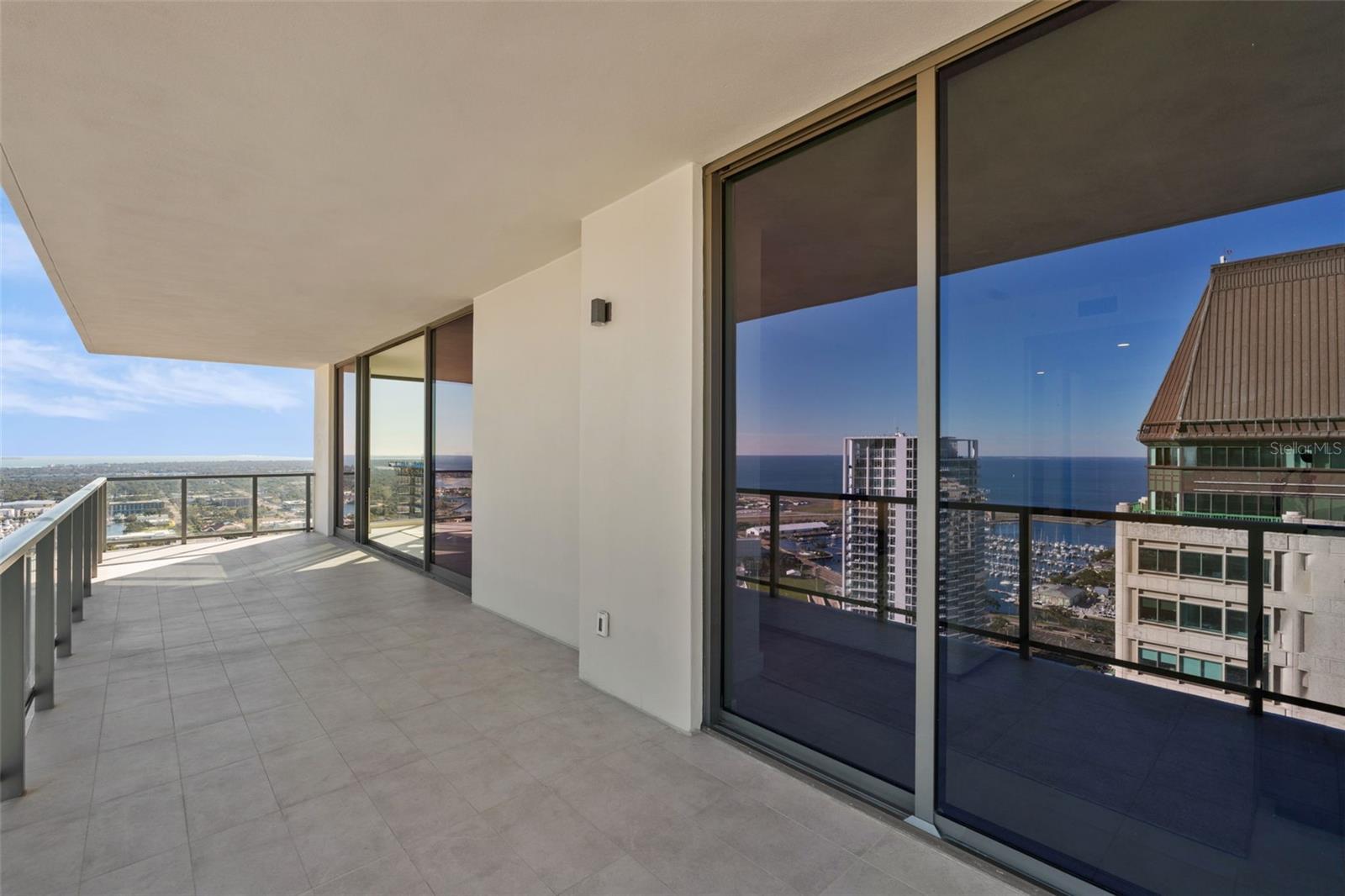 ART HOUSE - Residential