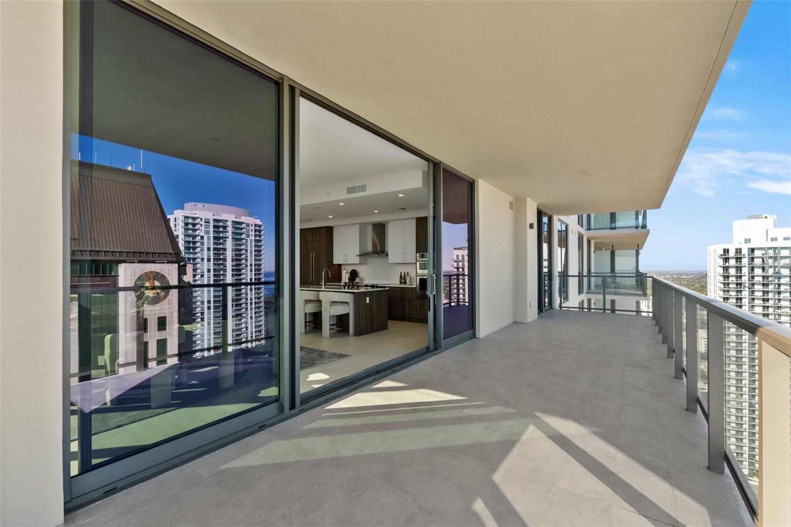 ART HOUSE - Residential