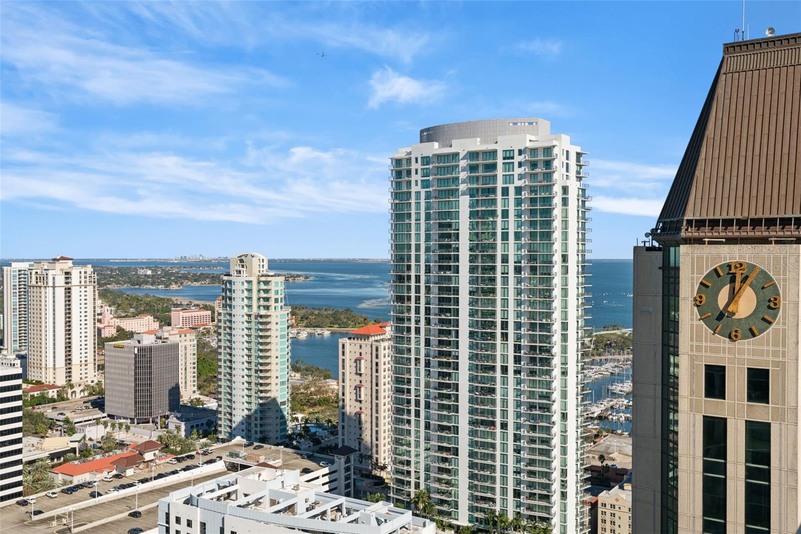 ART HOUSE - Residential