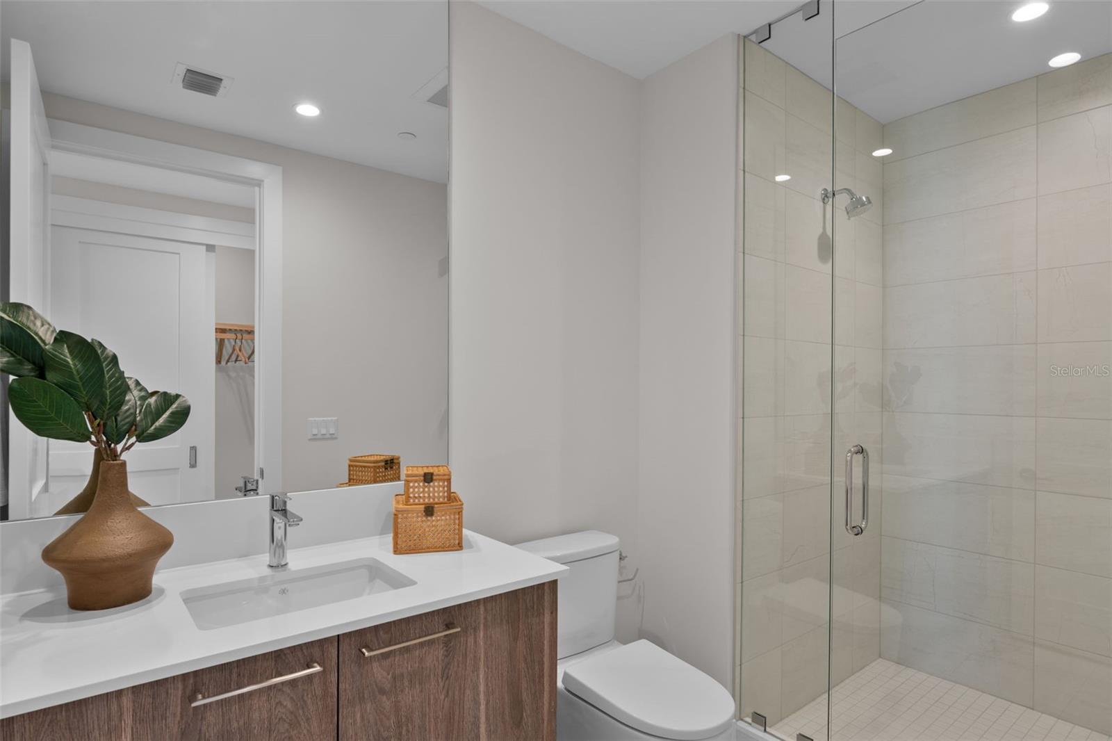 ART HOUSE - Residential