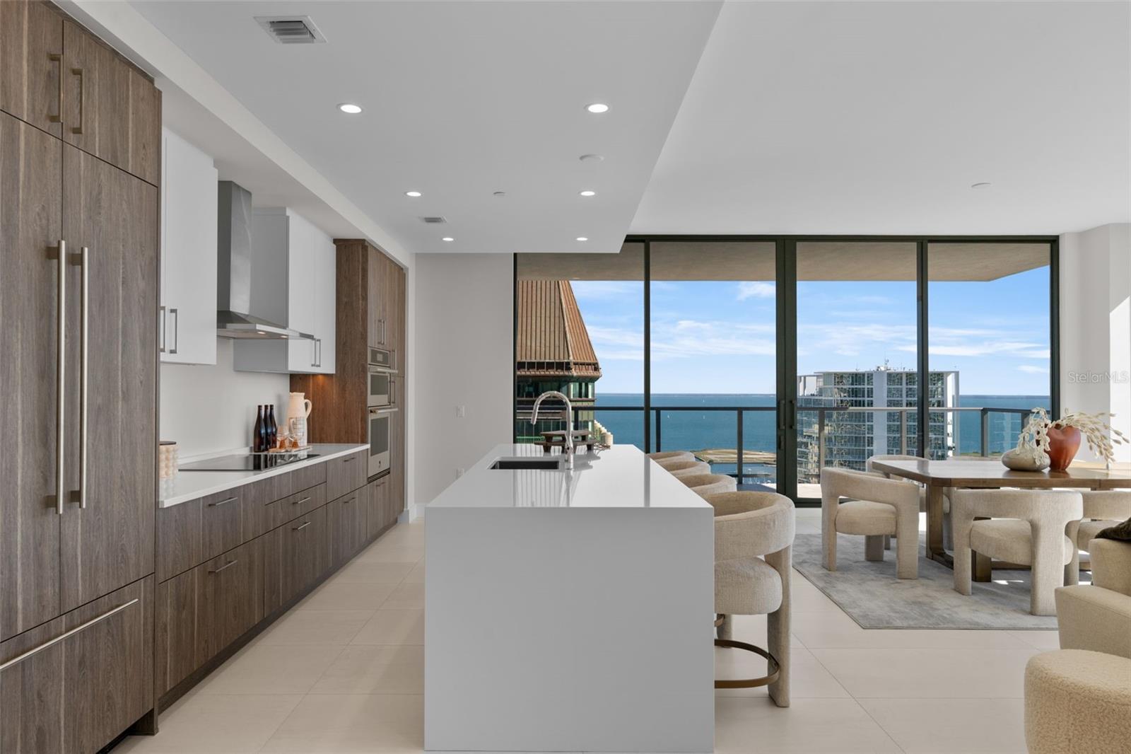 ART HOUSE - Residential