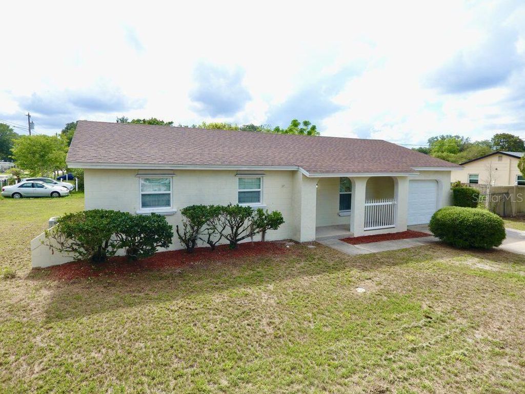 Photo of 2202 Murdock Boulevard, Orlando, FL 32817 (MLS # O6409673)