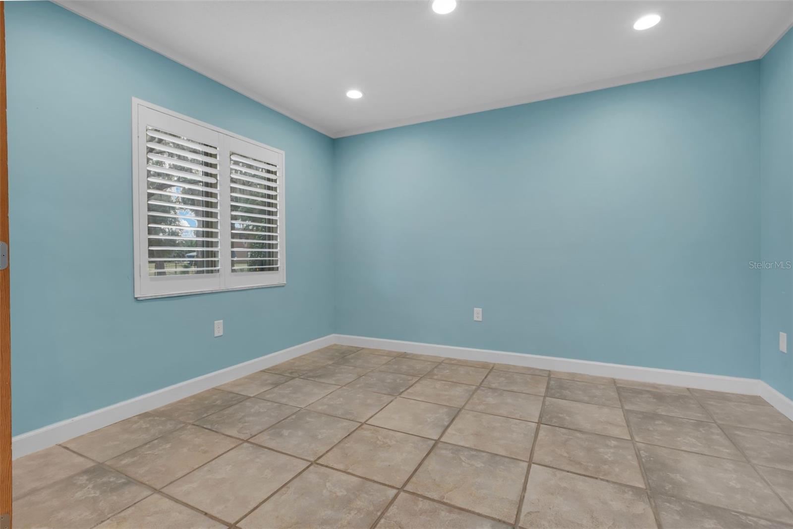 WINDERMERE TOWN - Residential Lease