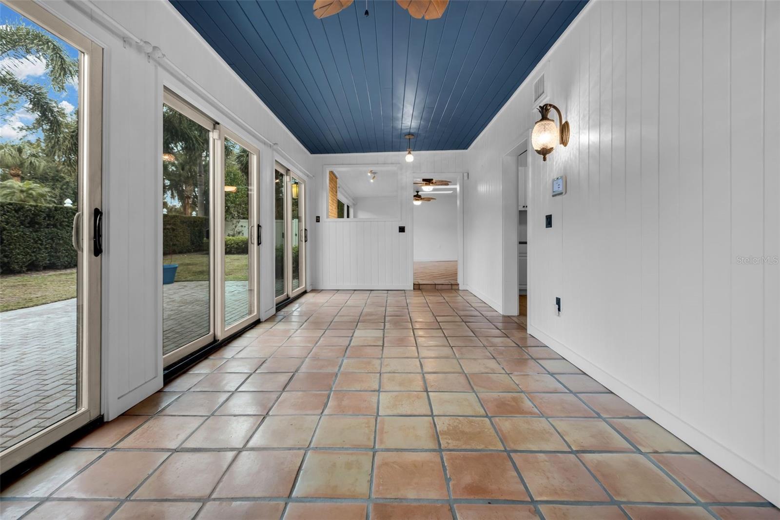 WINDERMERE TOWN - Residential Lease