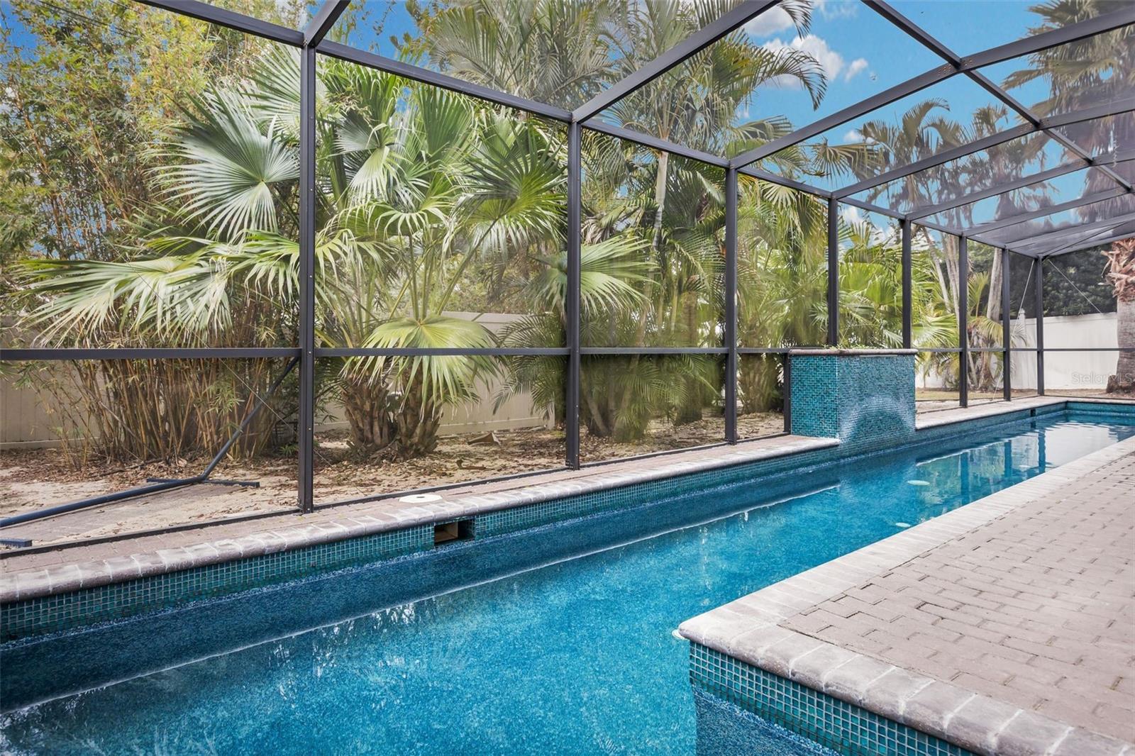 WINDERMERE TOWN - Residential Lease