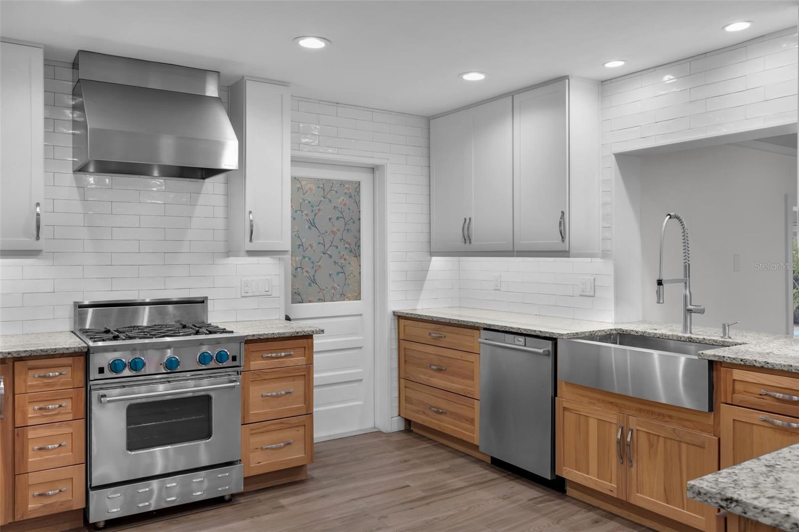 WINDERMERE TOWN - Residential Lease