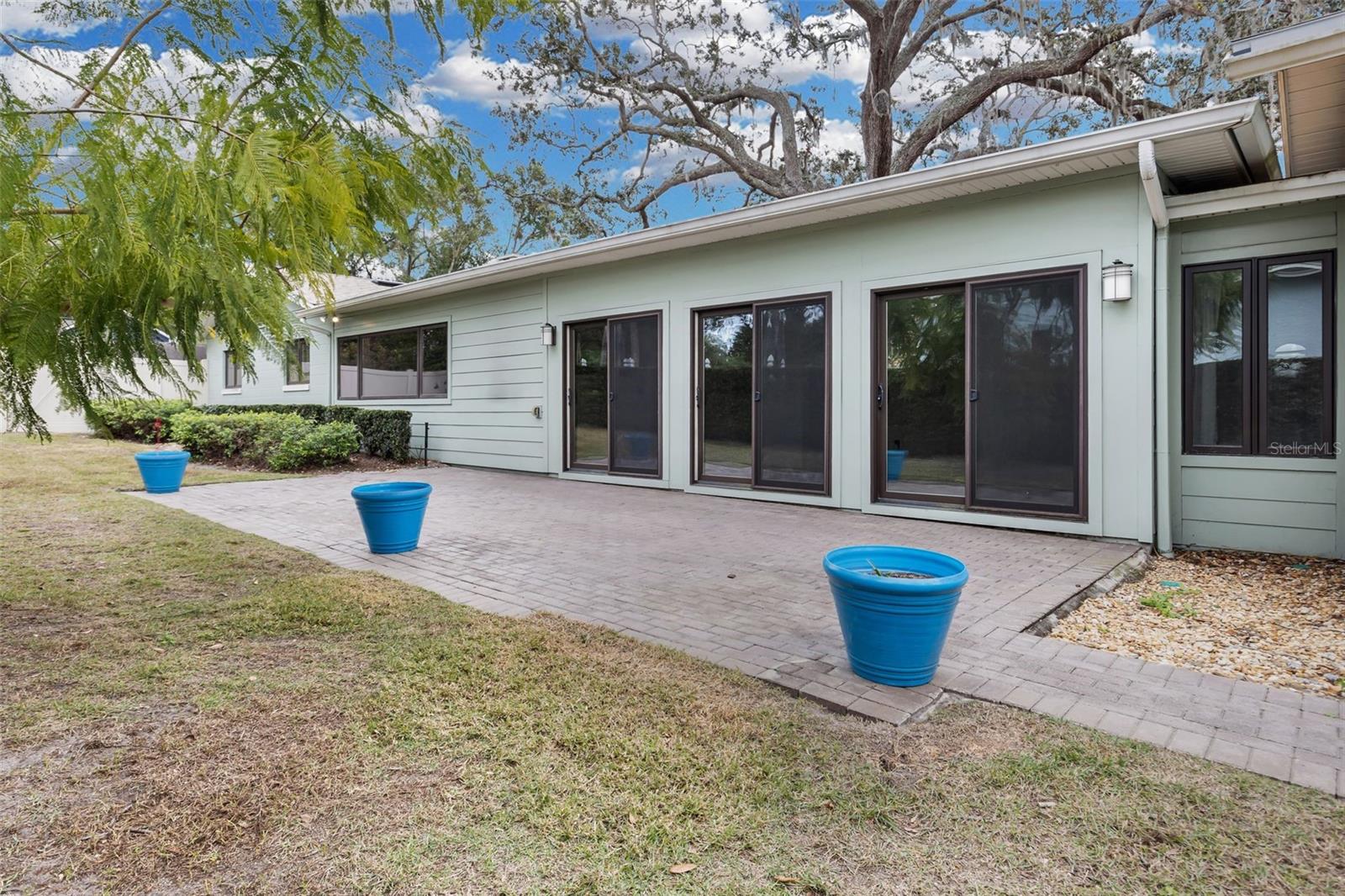 WINDERMERE TOWN - Residential Lease