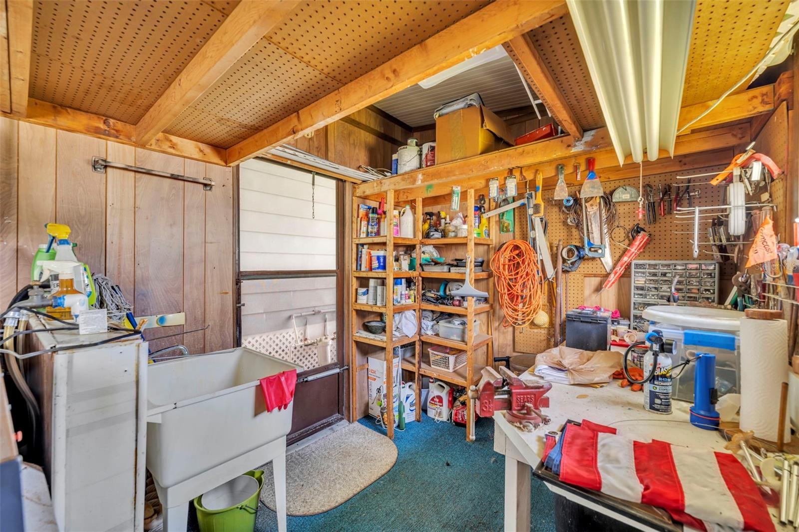 MOLOKAI CO-OP - Residential