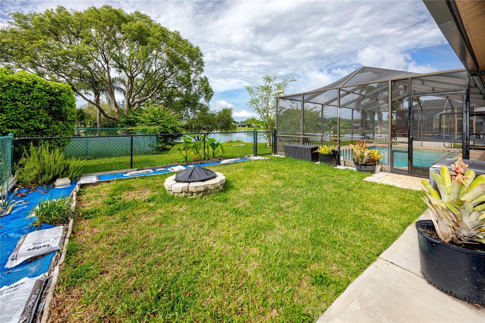 PARK LAKE ESTATES - Residential