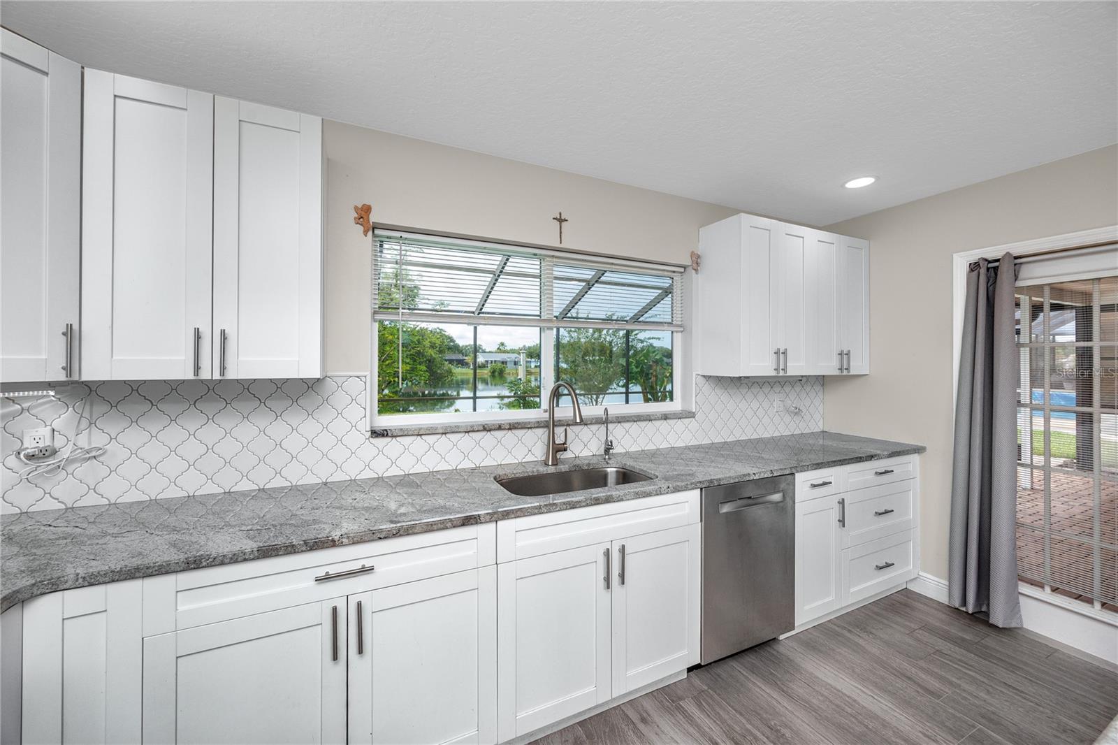 PARK LAKE ESTATES - Residential
